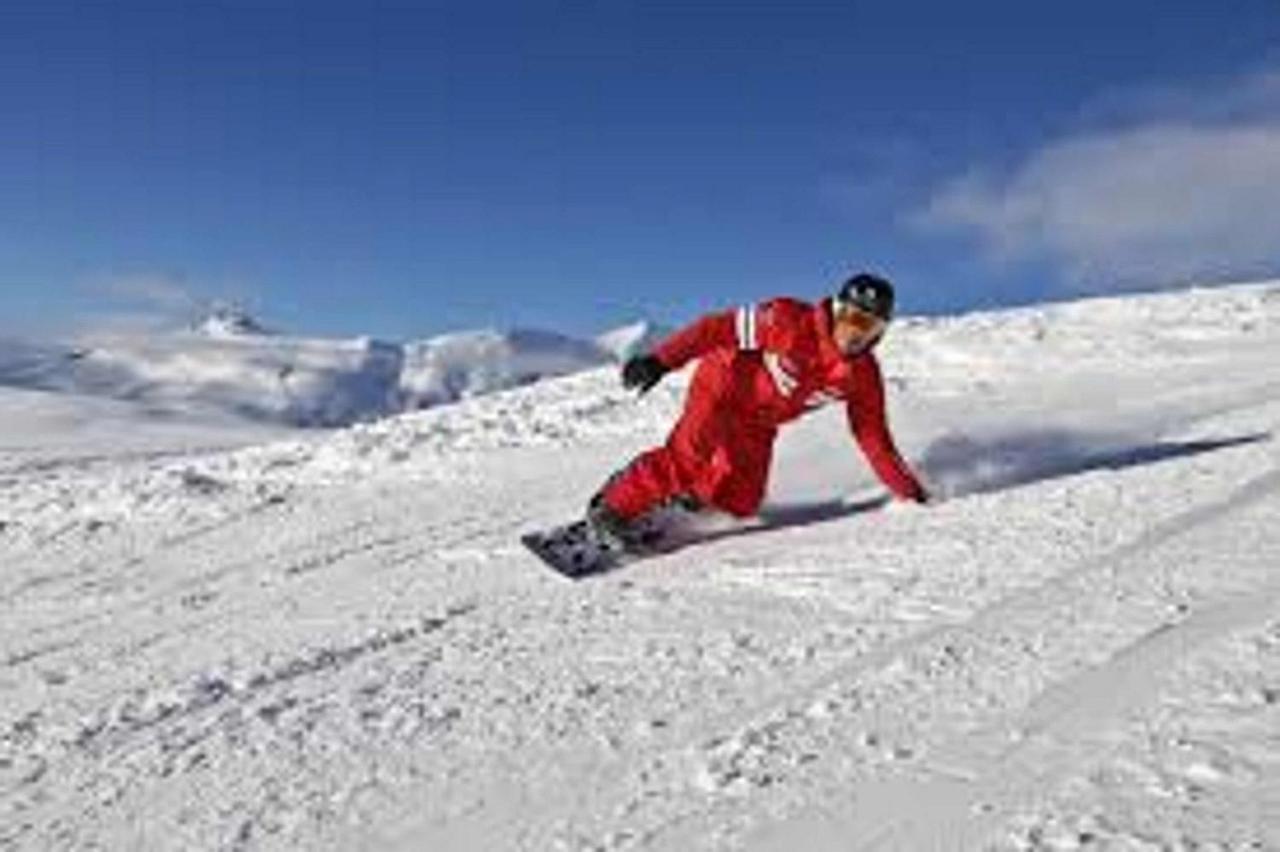ラ・ロジエールChalet Les Clarinesアパートメント エクステリア 写真